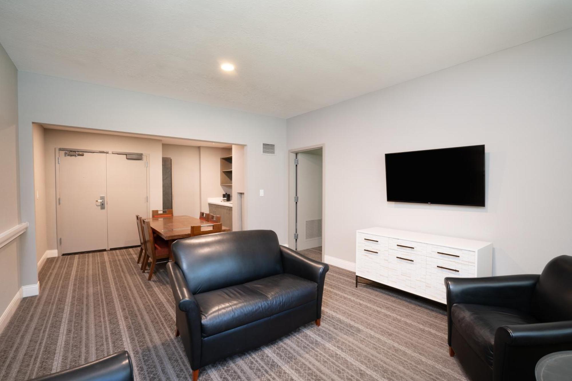 Crowne Plaza Atlanta Sw - By Ihg