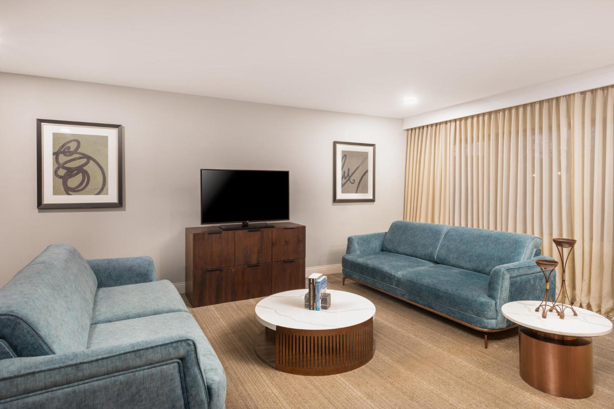 Crowne Plaza Atlanta Sw - Peachtree By Ihg Hotel Peachtree City