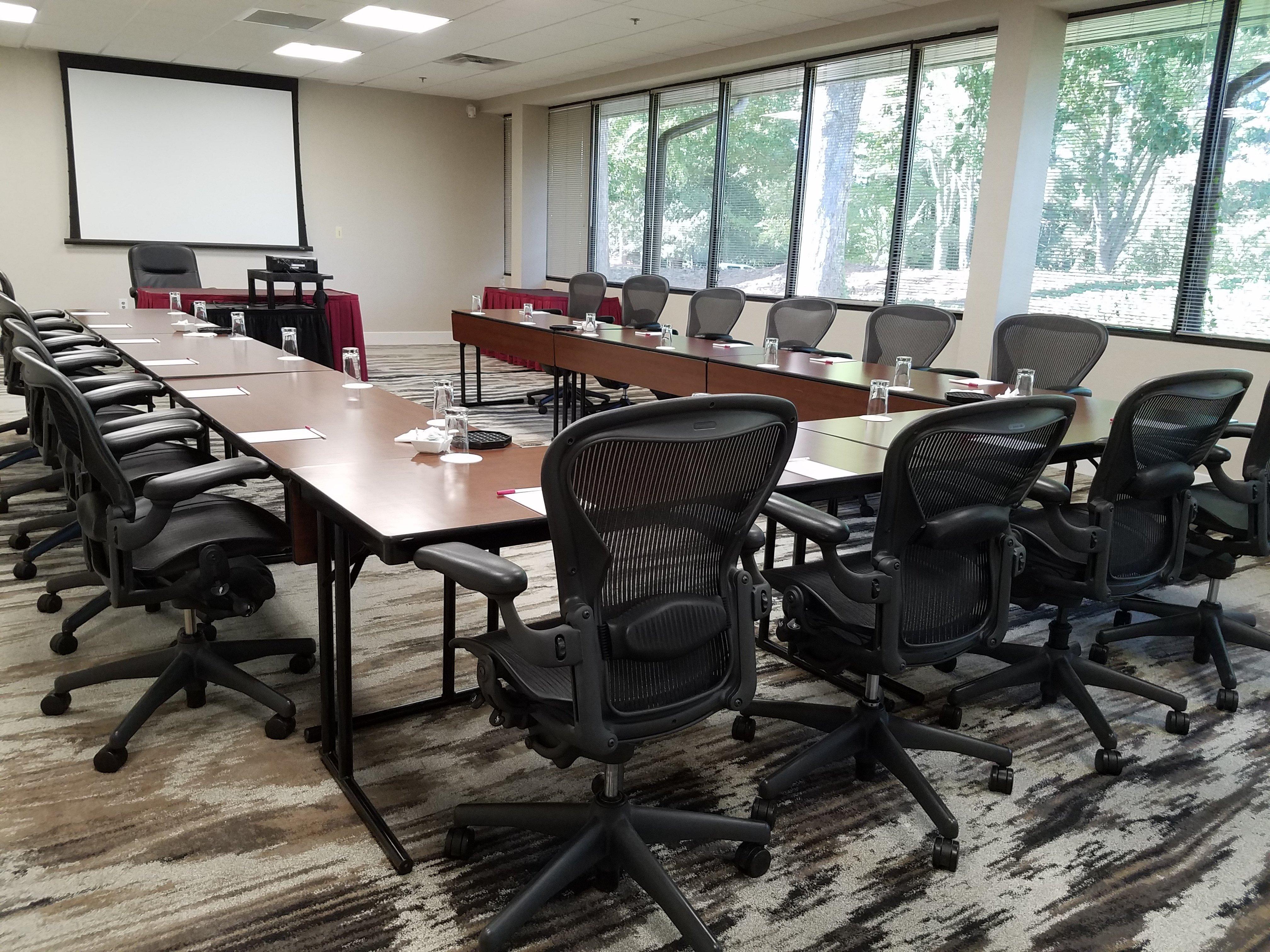 Crowne Plaza Atlanta Sw - By Ihg Peachtree City